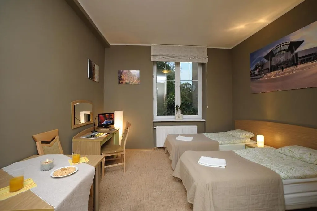 Parada Apartamenty Przy Targach Poznan Apartment